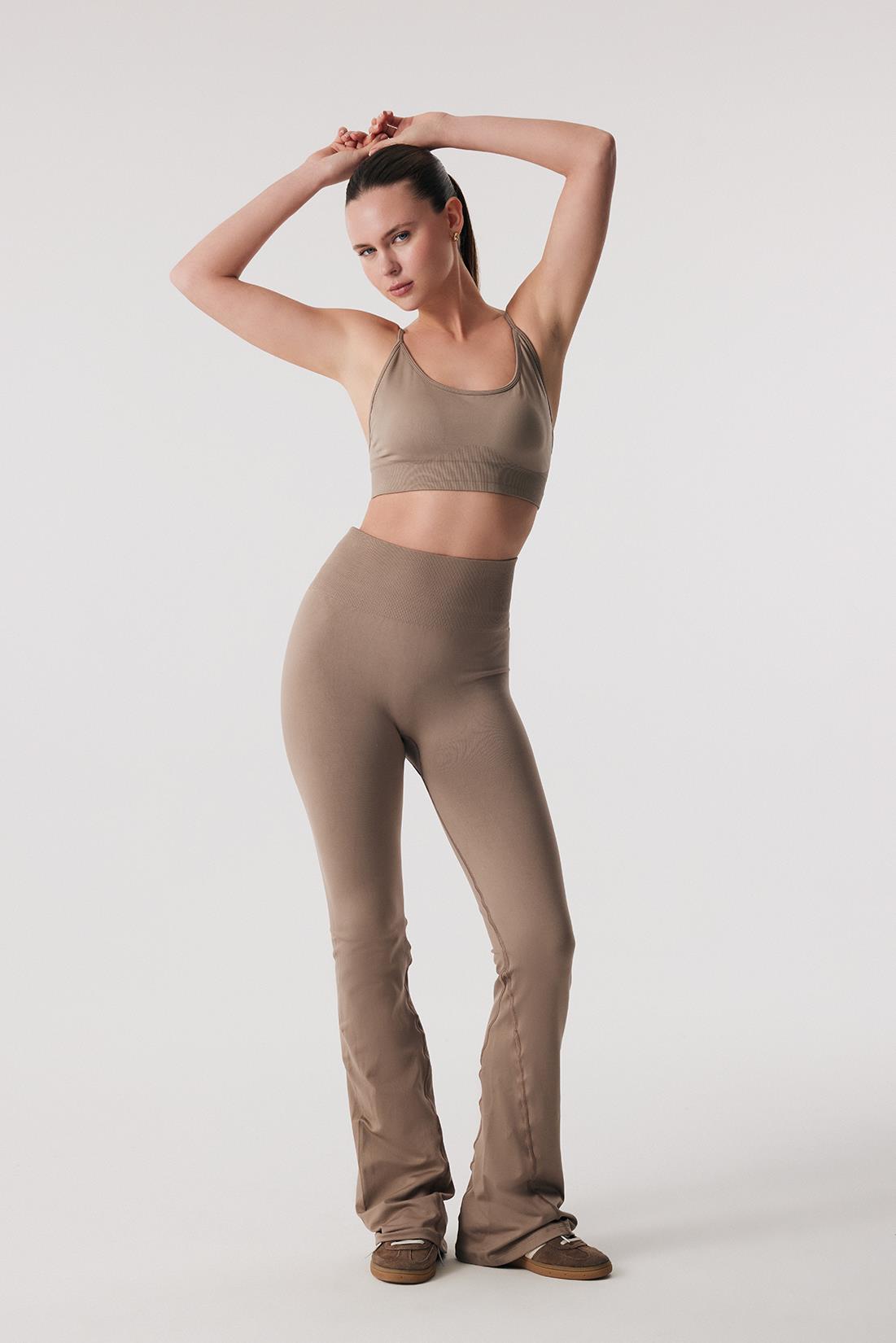Rei Flow Flare Tayt ve Softline Bra Takım